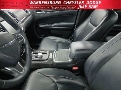 2015 Chrysler 300 Limited