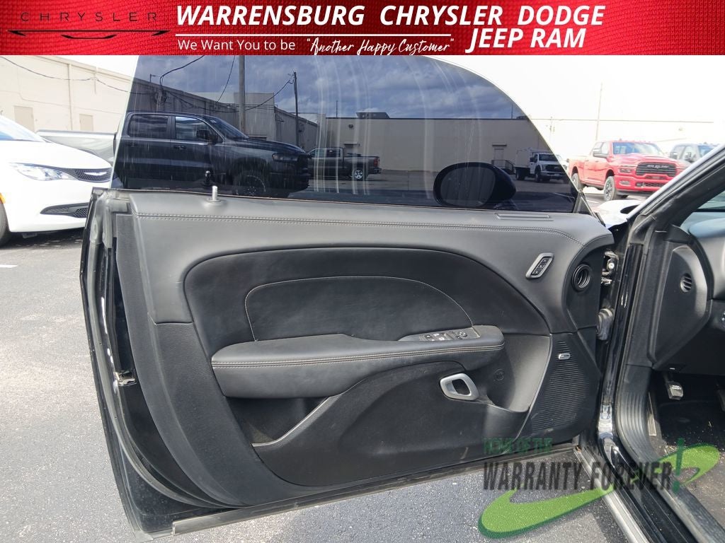 2023 Dodge Challenger SXT