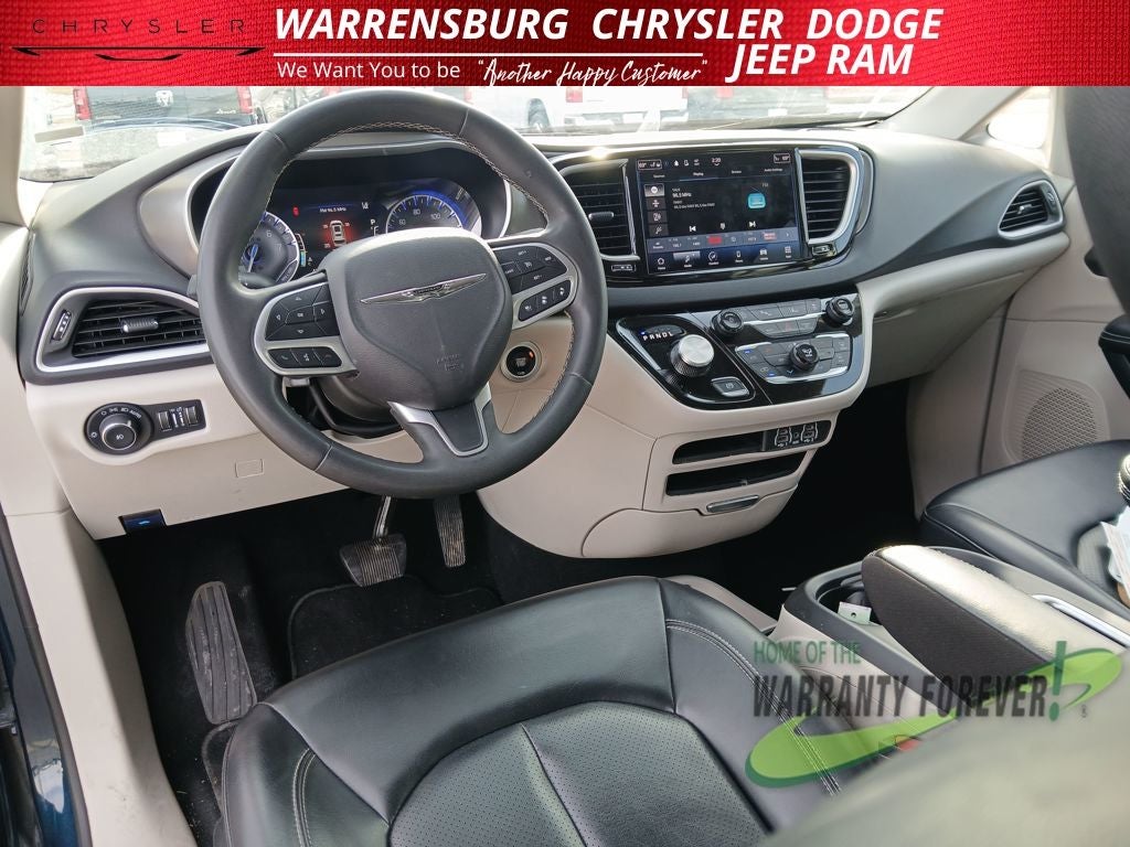 2023 Chrysler Pacifica Touring L
