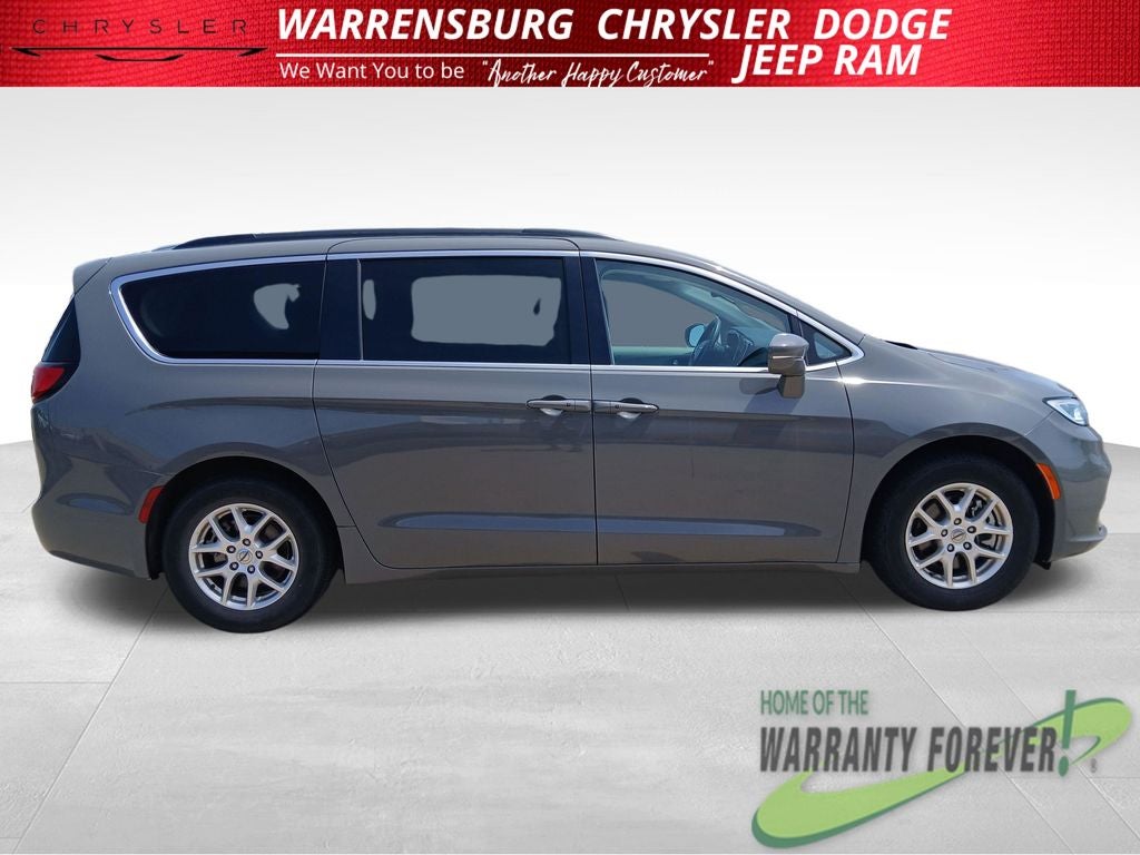 2022 Chrysler Pacifica Touring L