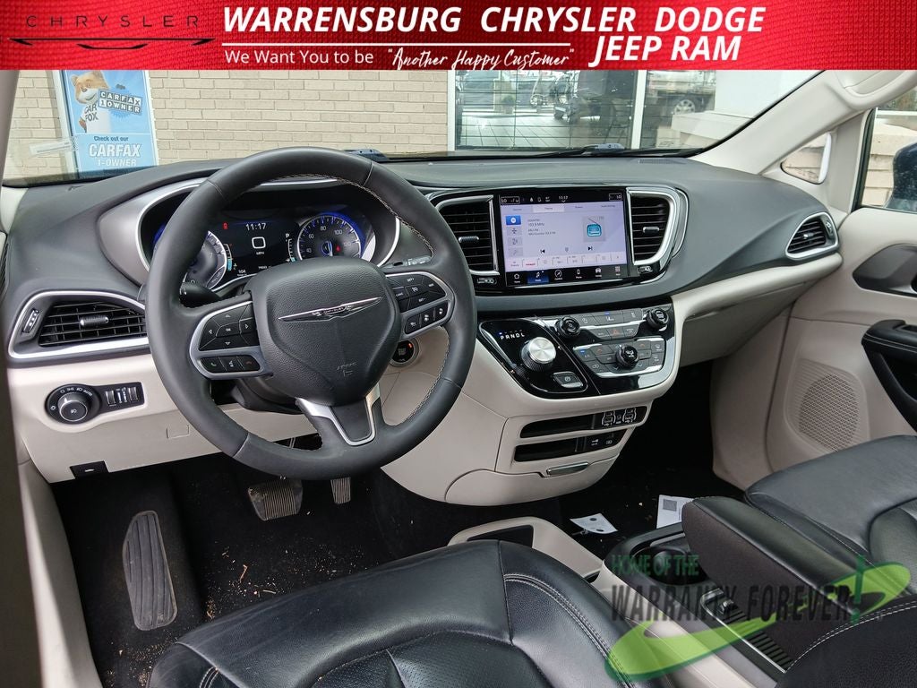 2022 Chrysler Pacifica Touring L