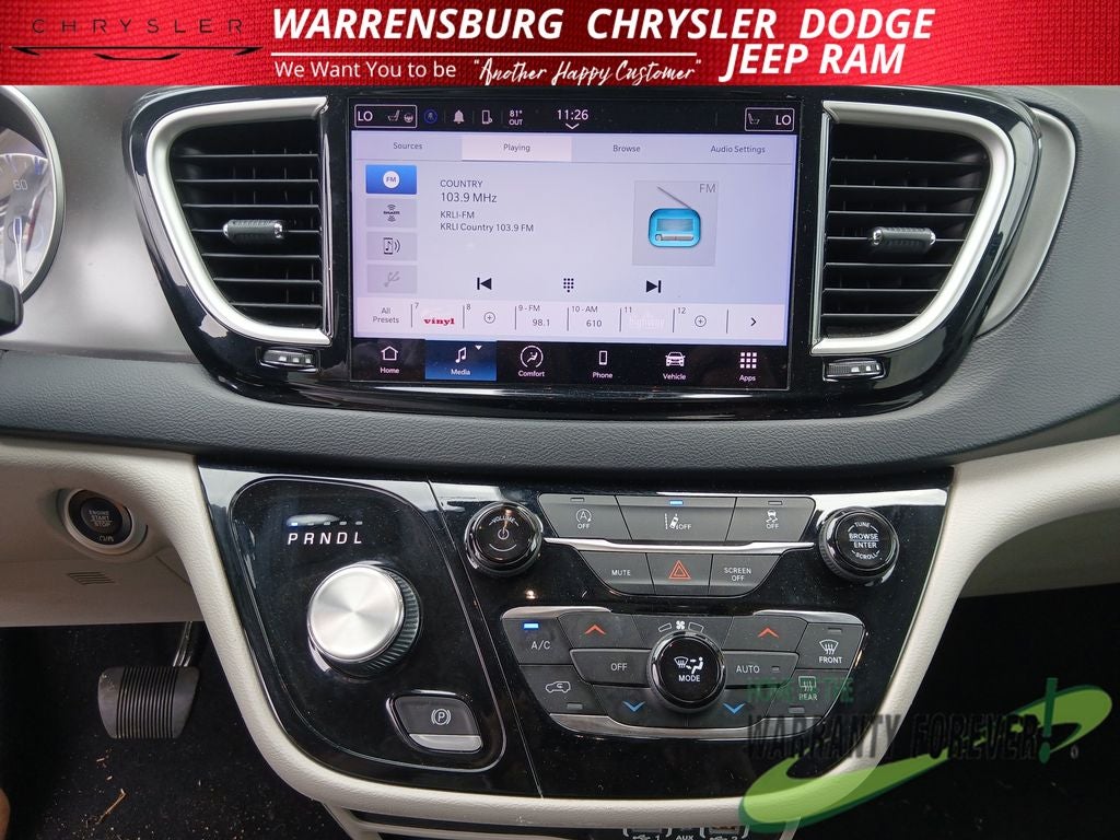 2022 Chrysler Pacifica Touring L