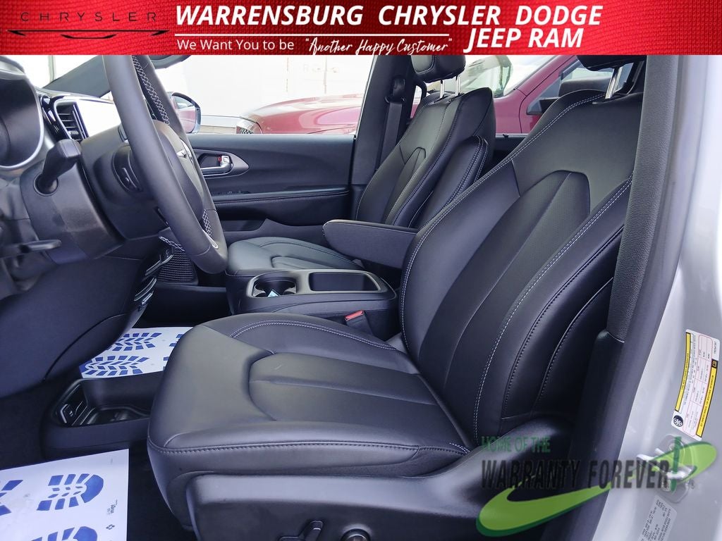 2026 Chrysler Pacifica PACIFICA SELECT