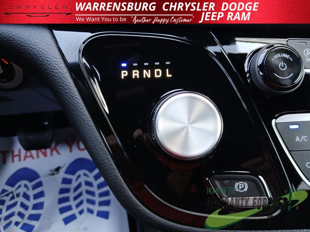 2026 Chrysler Pacifica PACIFICA SELECT