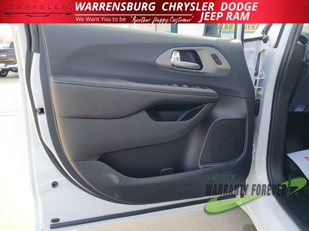 2026 Chrysler Pacifica PACIFICA SELECT