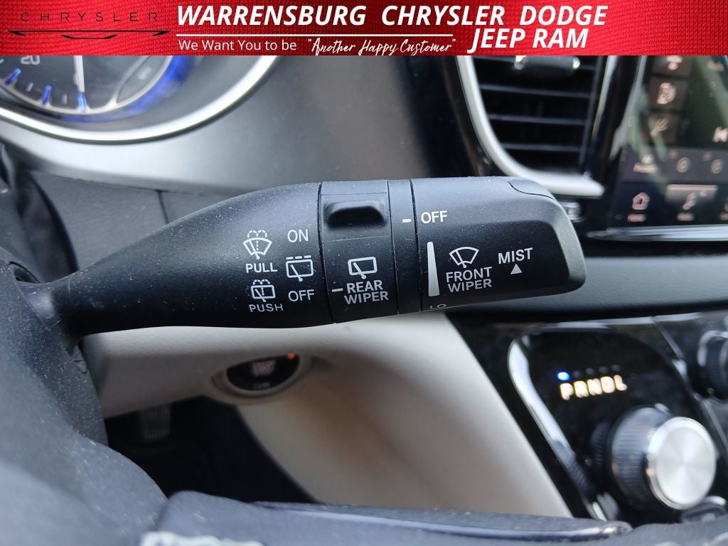 2023 Chrysler Pacifica Touring L