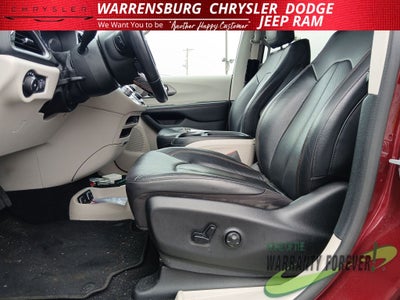 2020 Chrysler Pacifica Touring L