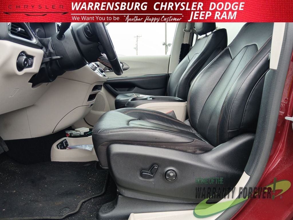 2020 Chrysler Pacifica Touring L
