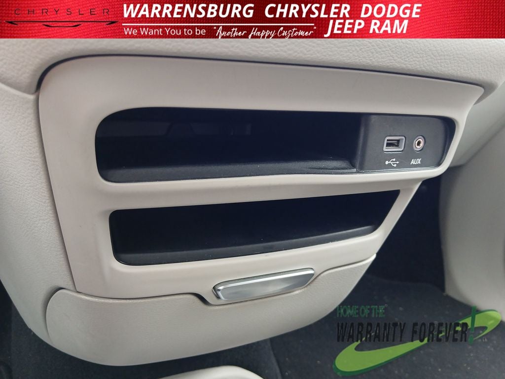 2020 Chrysler Pacifica Touring L