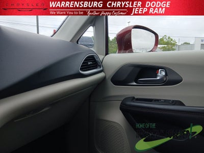 2020 Chrysler Pacifica Touring L