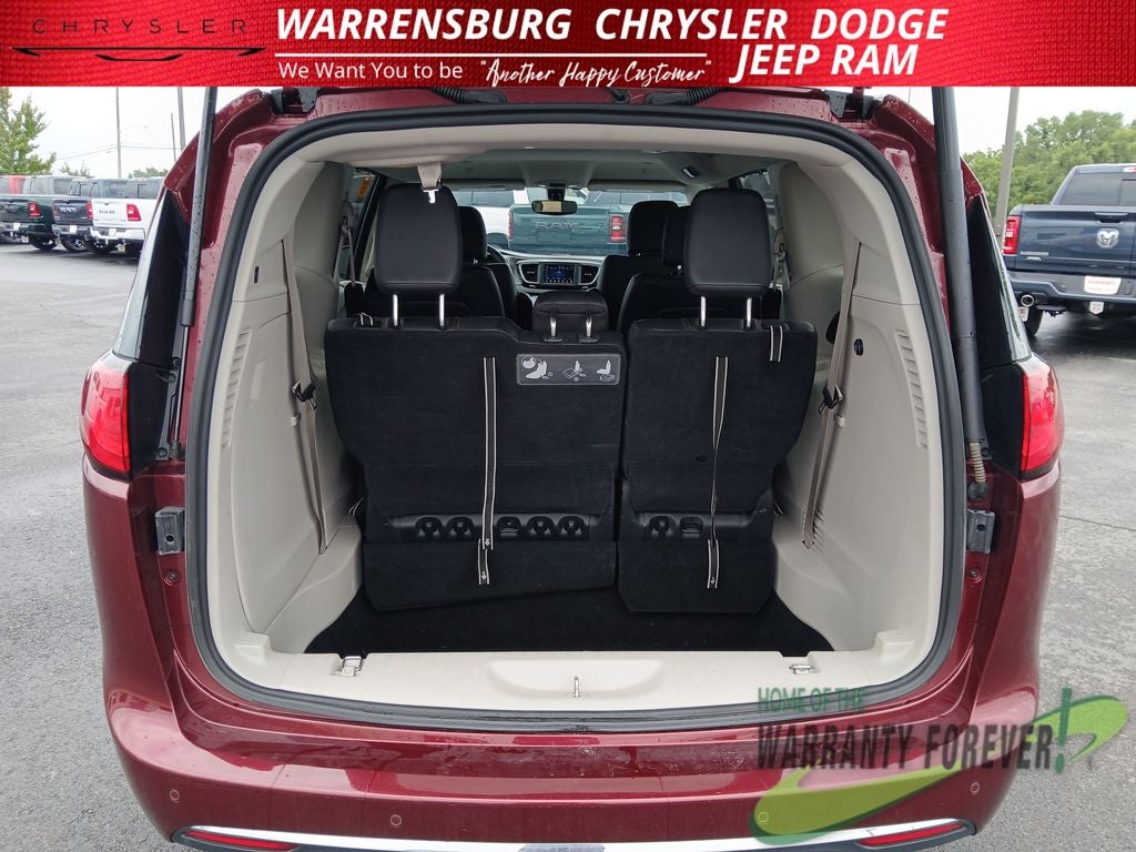 2020 Chrysler Pacifica Touring L