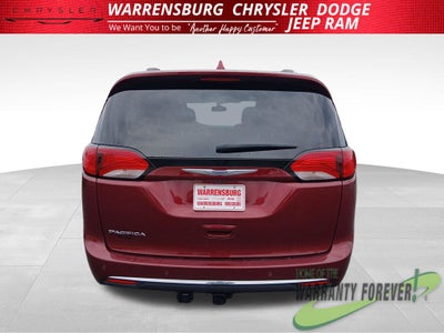 2020 Chrysler Pacifica Touring L