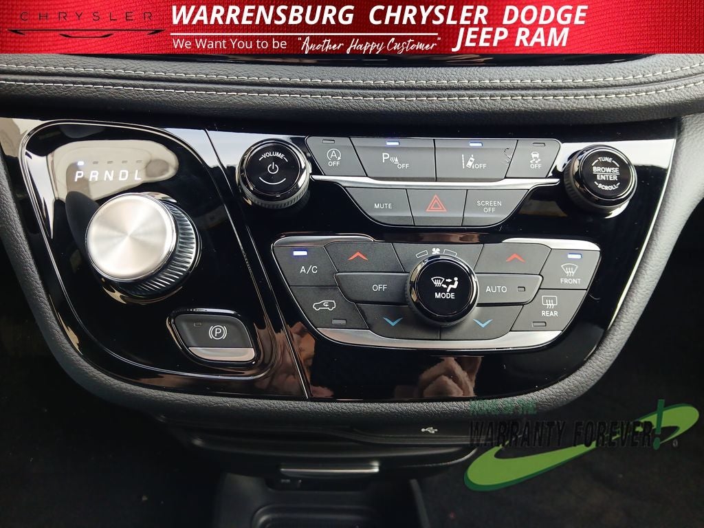 2026 Chrysler Pacifica PACIFICA SELECT