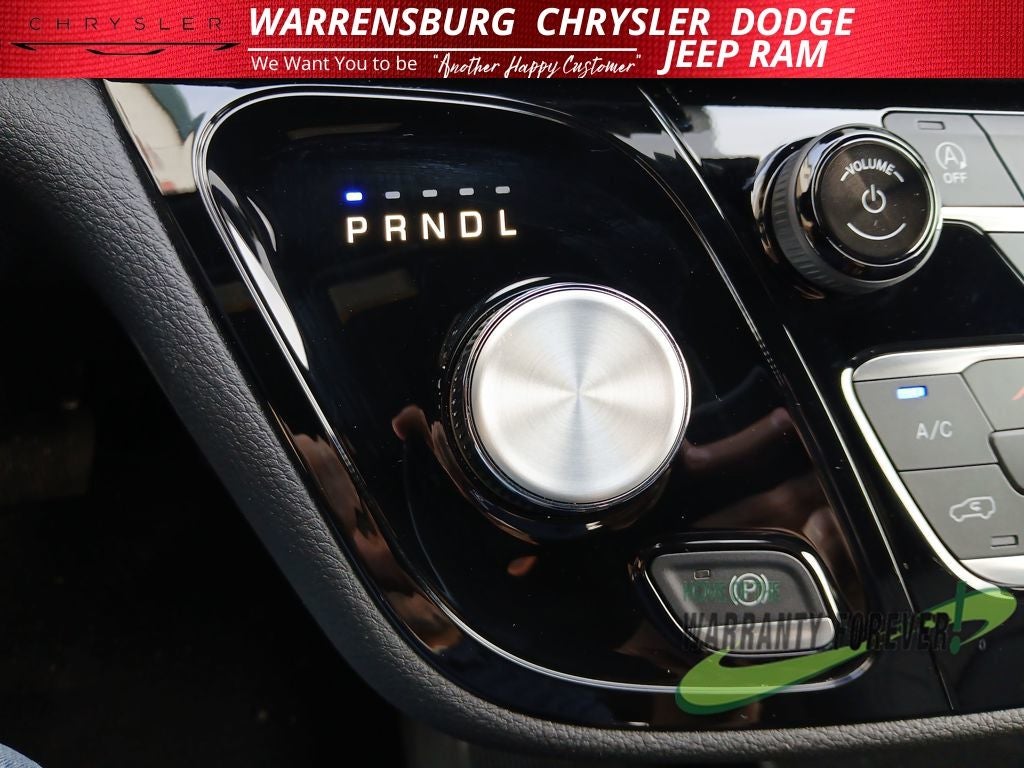 2026 Chrysler Pacifica PACIFICA SELECT