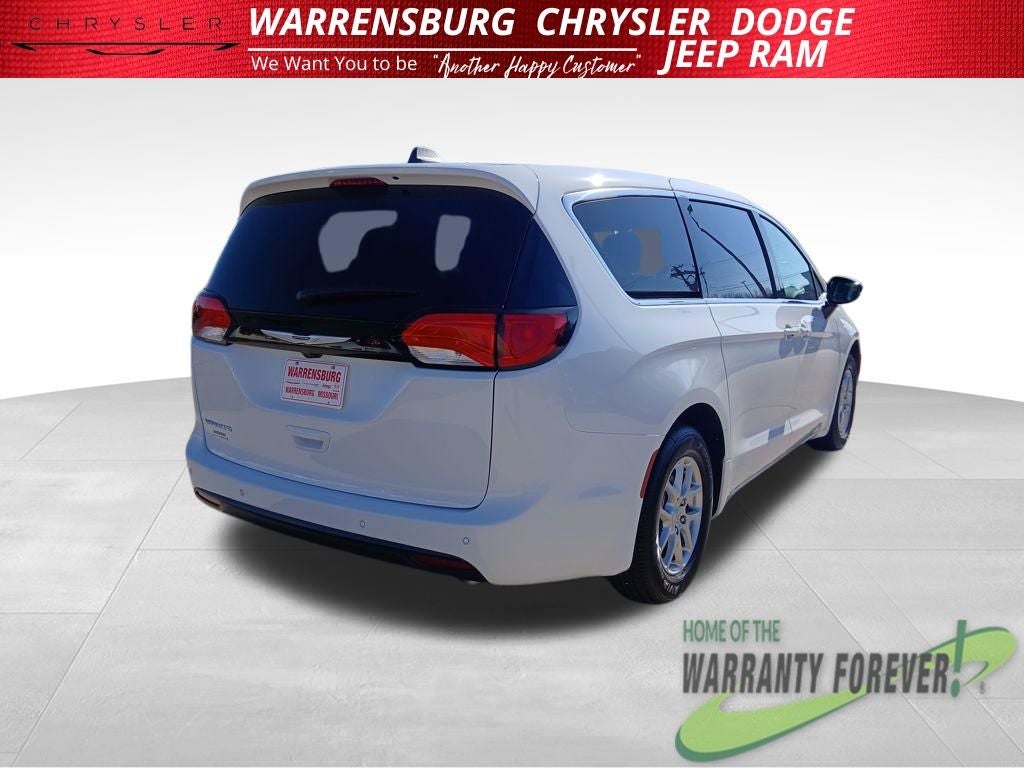 2026 Chrysler Voyager VOYAGER LX