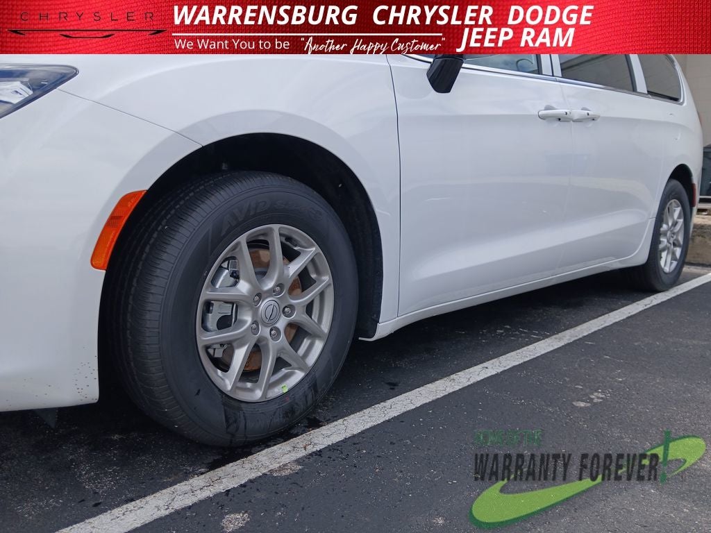 2026 Chrysler Voyager VOYAGER LX