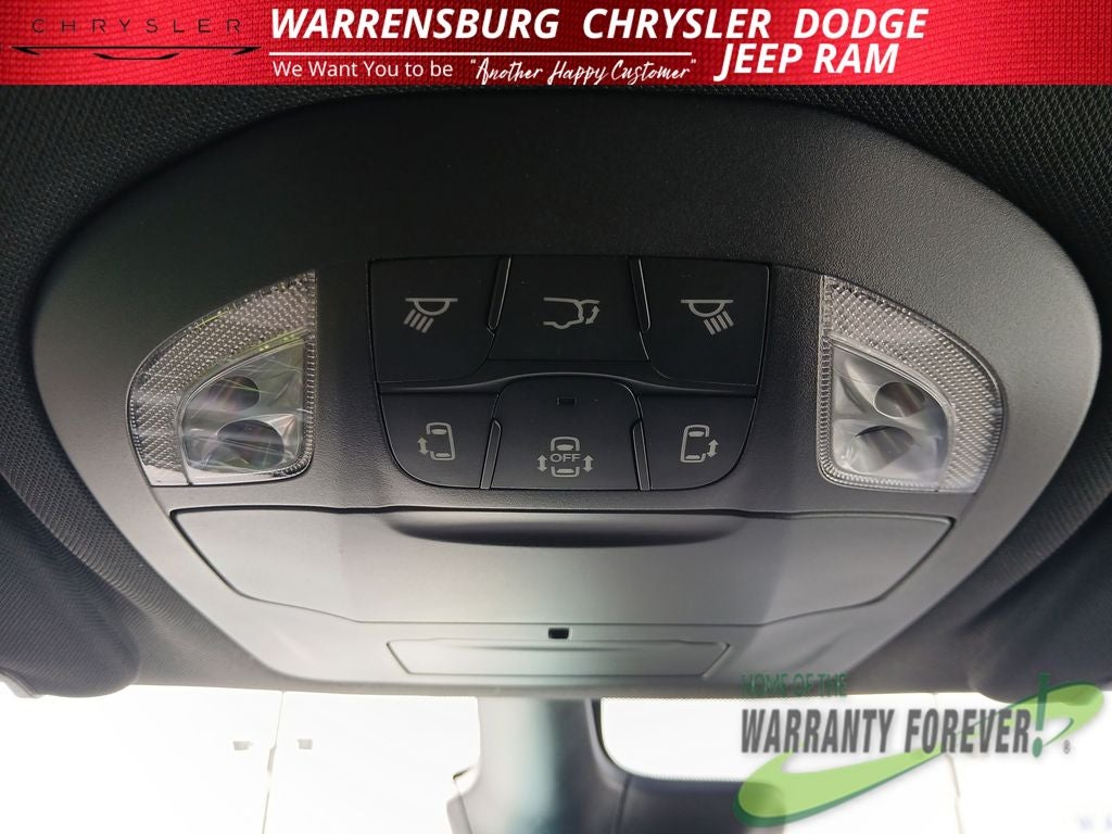 2026 Chrysler Voyager VOYAGER LX