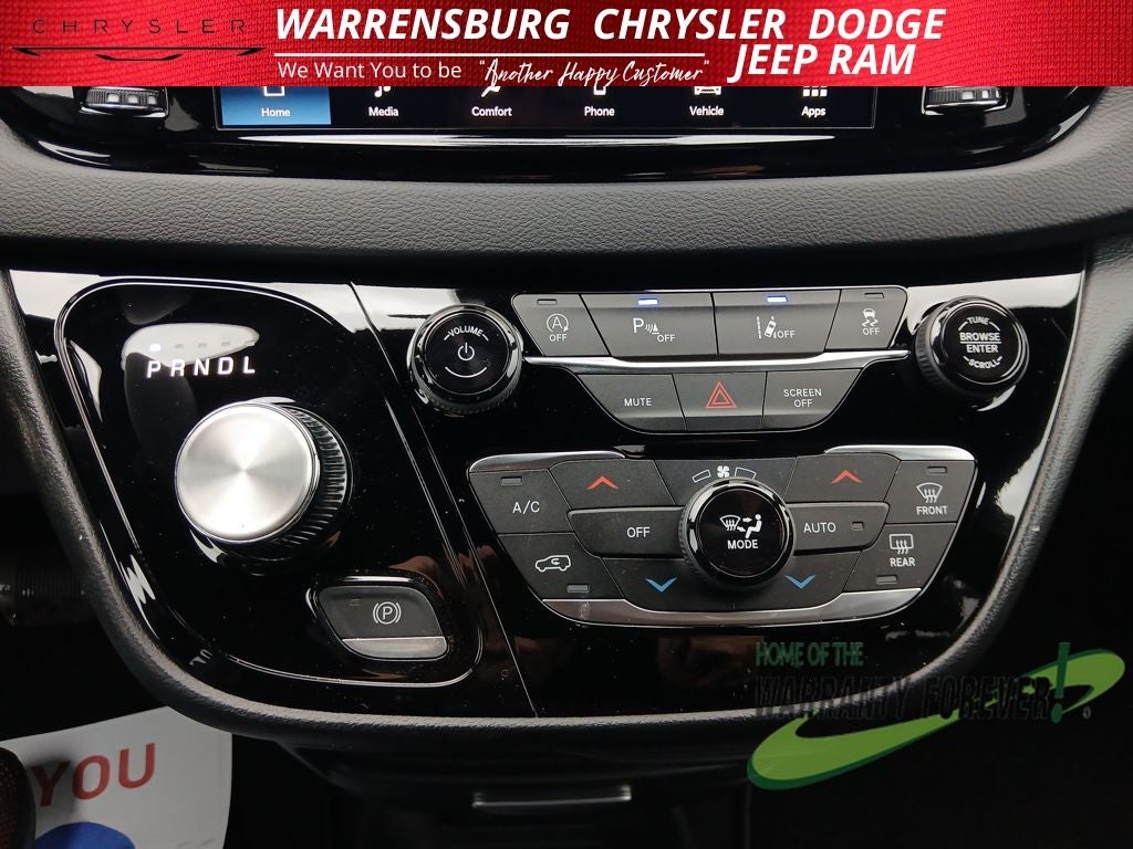 2026 Chrysler Voyager VOYAGER LX