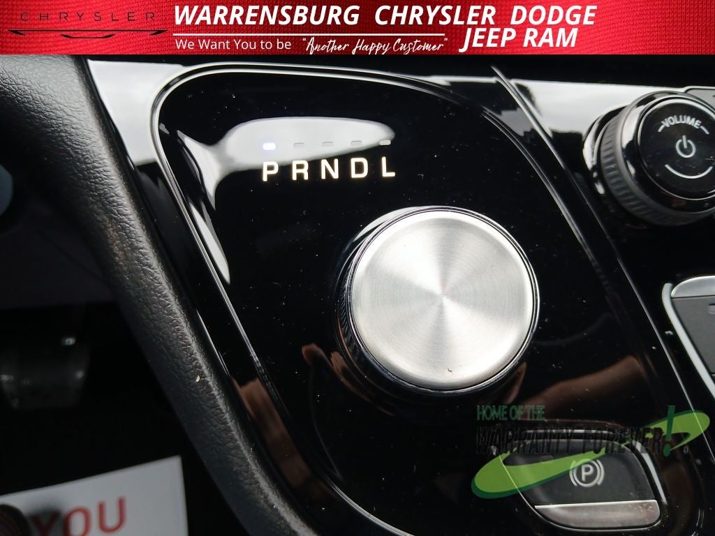 2026 Chrysler Voyager VOYAGER LX