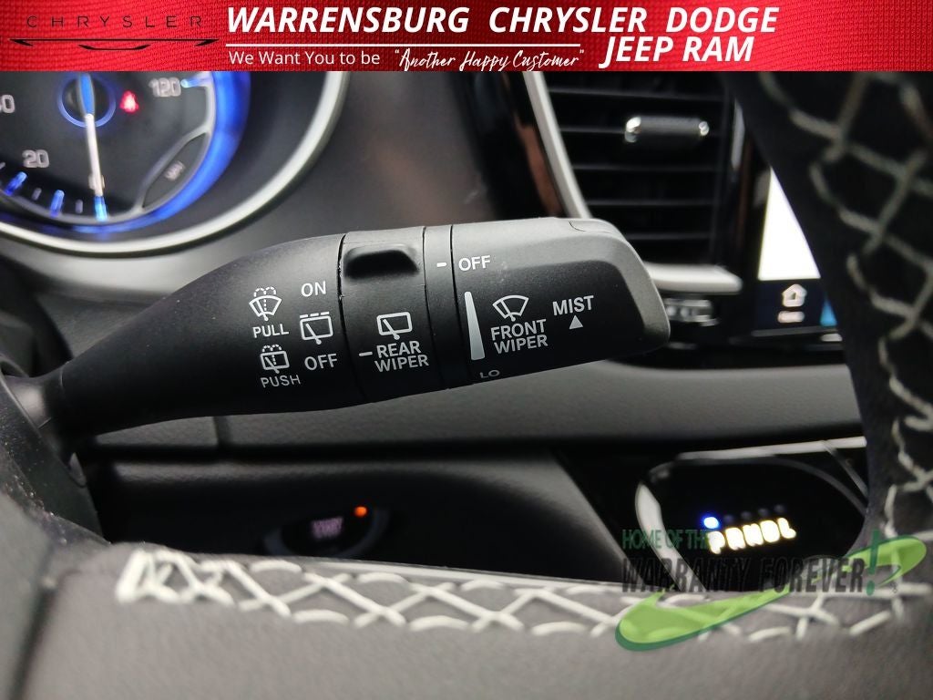 2026 Chrysler Voyager VOYAGER LX