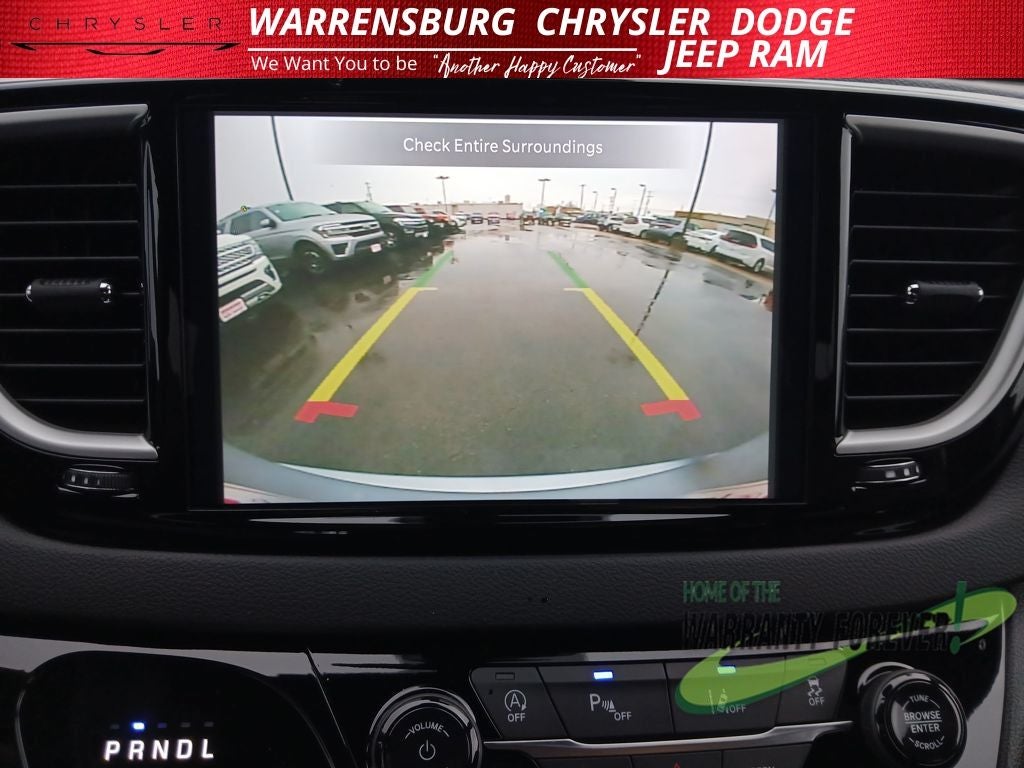 2026 Chrysler Voyager VOYAGER LX