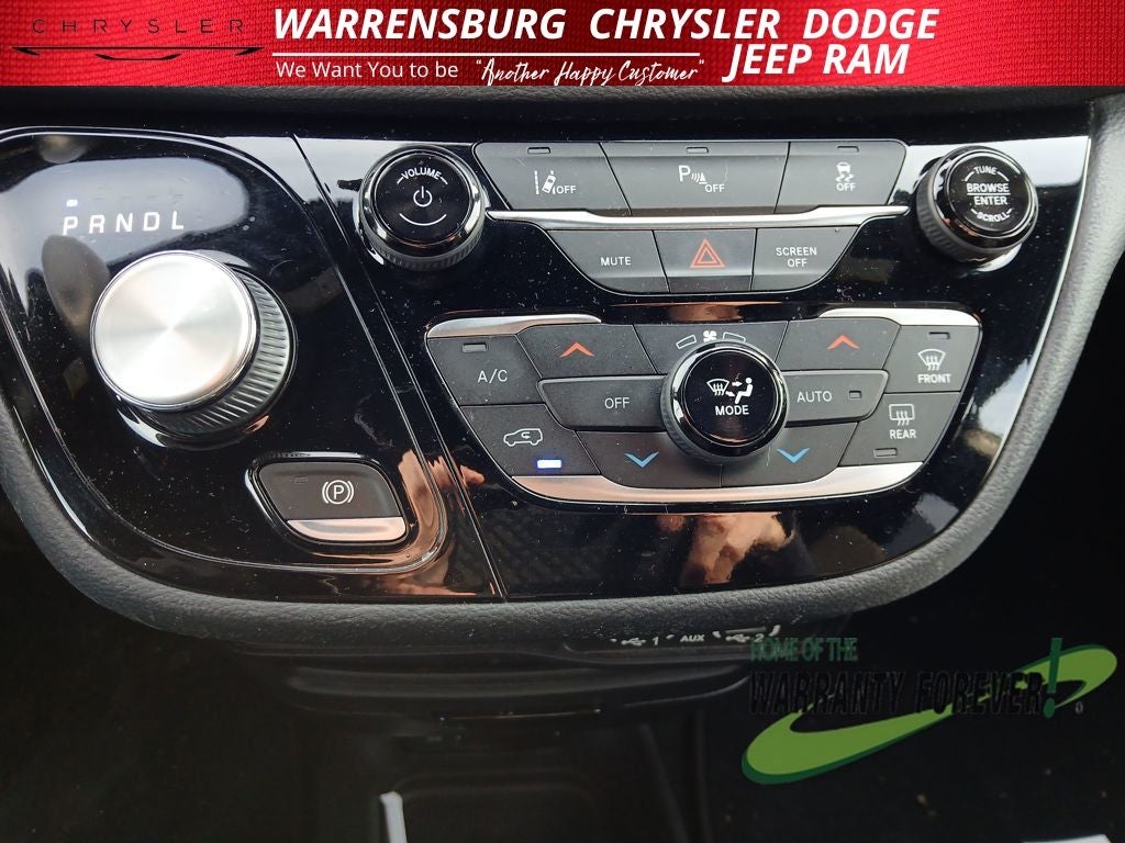 2021 Chrysler Pacifica Hybrid Touring