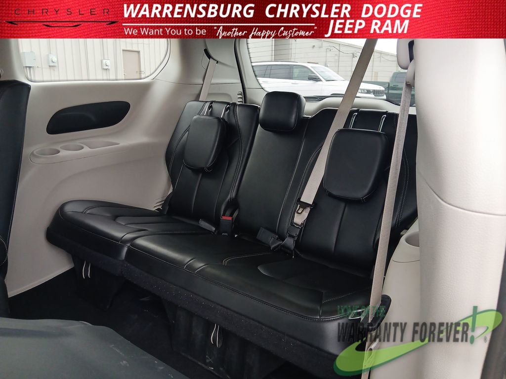 2024 Chrysler Pacifica Hybrid Select