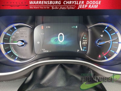 2024 Chrysler Pacifica Hybrid Select