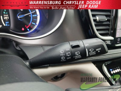 2024 Chrysler Pacifica Hybrid Select