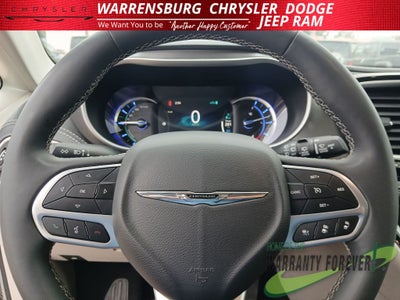 2024 Chrysler Pacifica Hybrid Select