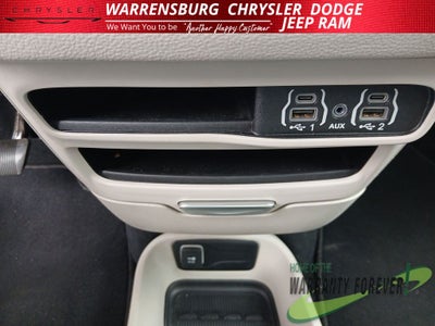 2024 Chrysler Pacifica Hybrid Select