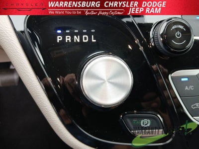 2024 Chrysler Pacifica Hybrid Select