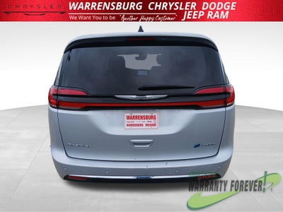2024 Chrysler Pacifica Hybrid Select
