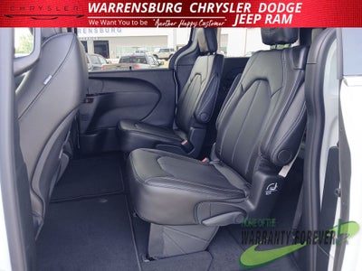 2027 Chrysler Pacifica PACIFICA SELECT AWD