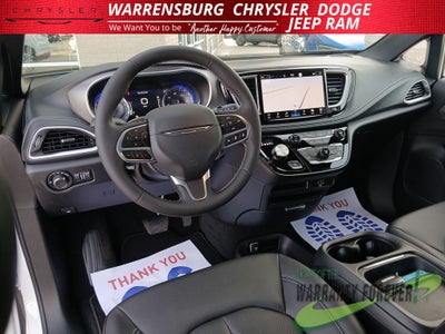 2027 Chrysler Pacifica PACIFICA SELECT AWD
