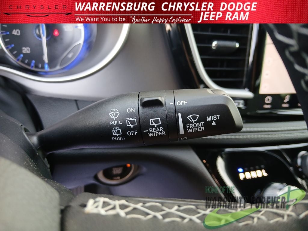 2027 Chrysler Pacifica PACIFICA SELECT AWD