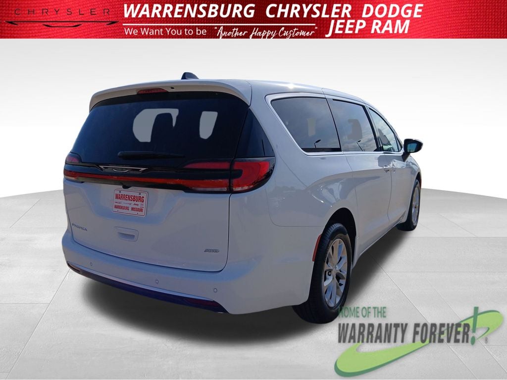 2027 Chrysler Pacifica PACIFICA SELECT AWD