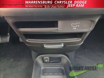 2027 Chrysler Pacifica PACIFICA SELECT AWD