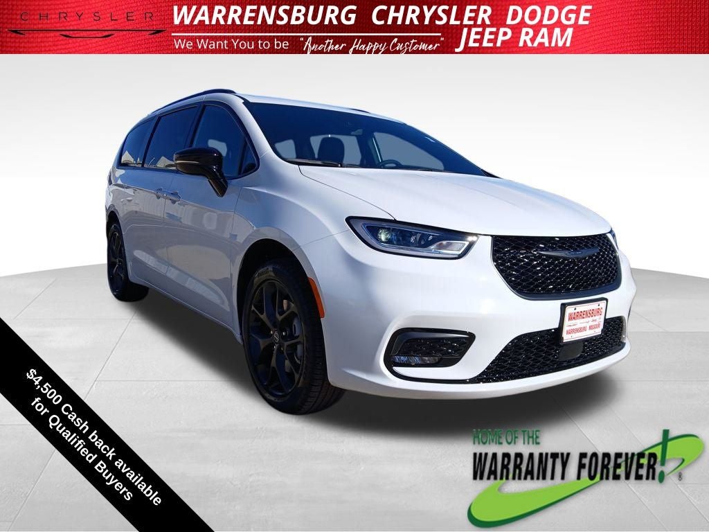 2026 Chrysler Pacifica PACIFICA SELECT AWD