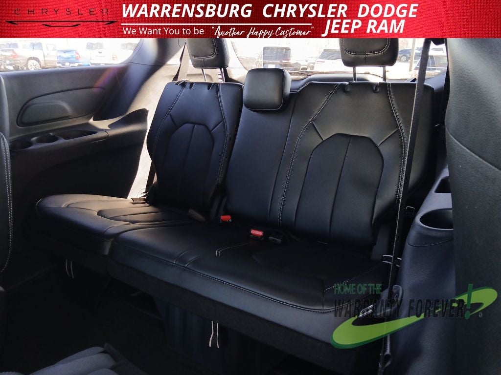 2026 Chrysler Pacifica PACIFICA SELECT AWD