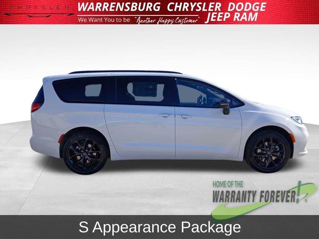 2026 Chrysler Pacifica PACIFICA SELECT AWD