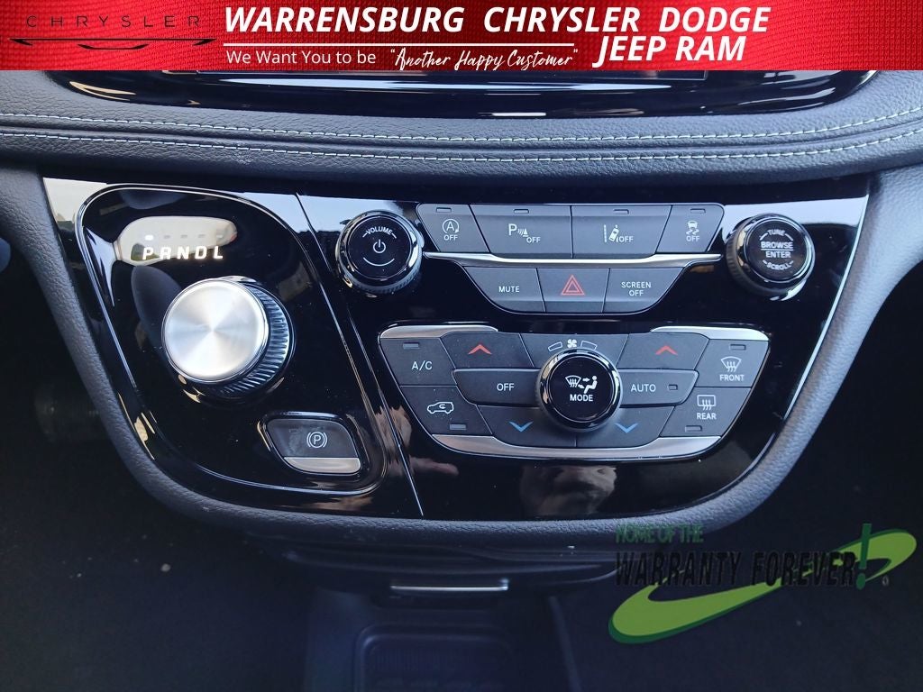 2026 Chrysler Pacifica PACIFICA SELECT AWD