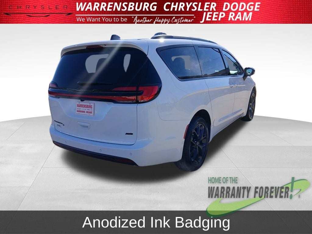 2026 Chrysler Pacifica PACIFICA SELECT AWD