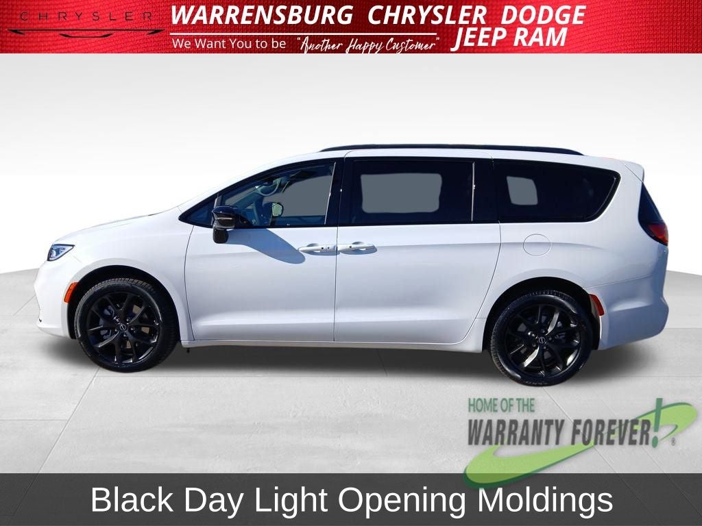 2026 Chrysler Pacifica PACIFICA SELECT AWD