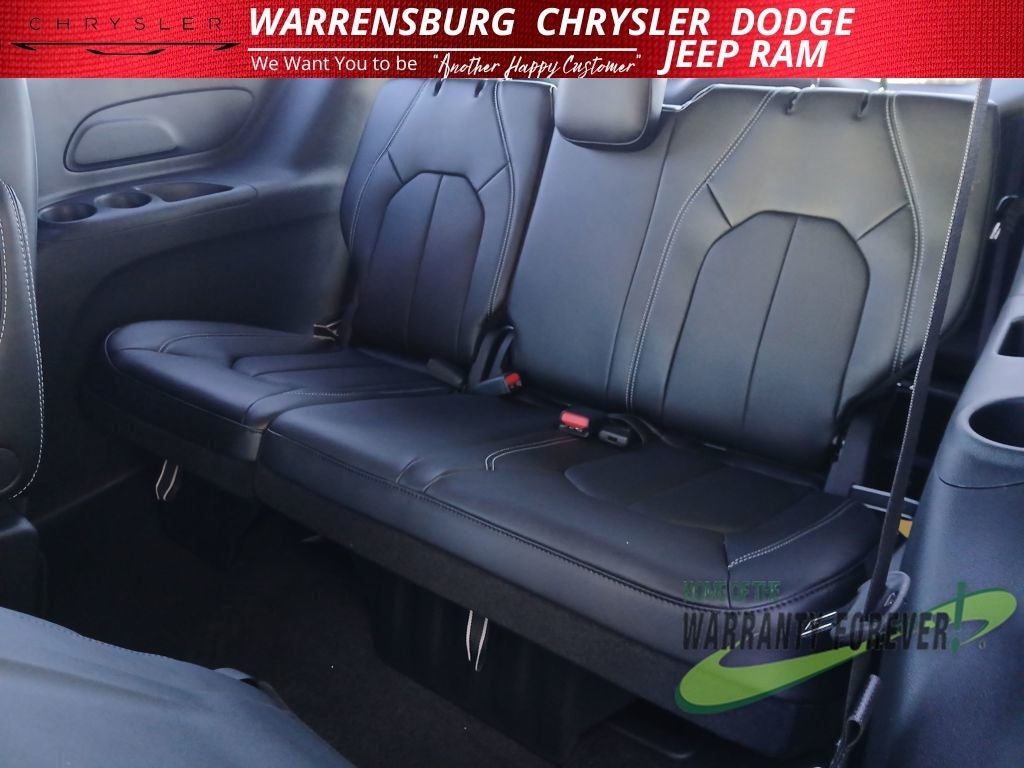 2026 Chrysler Pacifica PACIFICA SELECT AWD