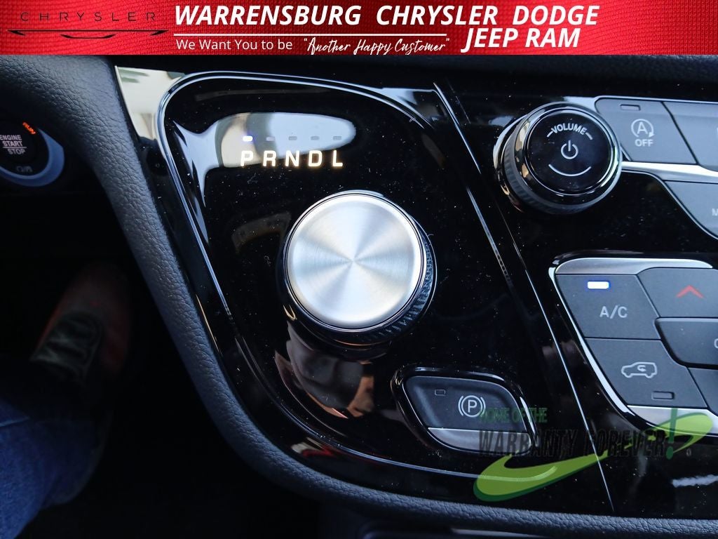 2026 Chrysler Pacifica PACIFICA SELECT AWD