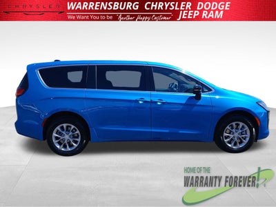 2027 Chrysler Pacifica PACIFICA SELECT AWD