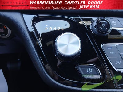 2027 Chrysler Pacifica PACIFICA SELECT AWD
