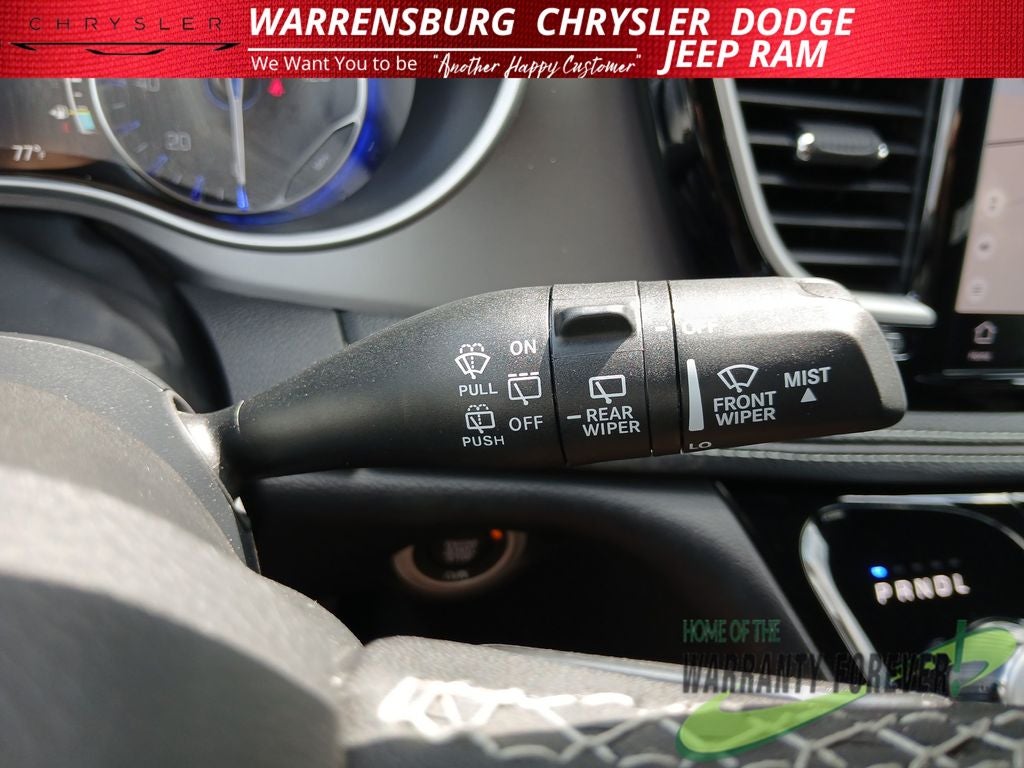 2027 Chrysler Pacifica PACIFICA SELECT AWD