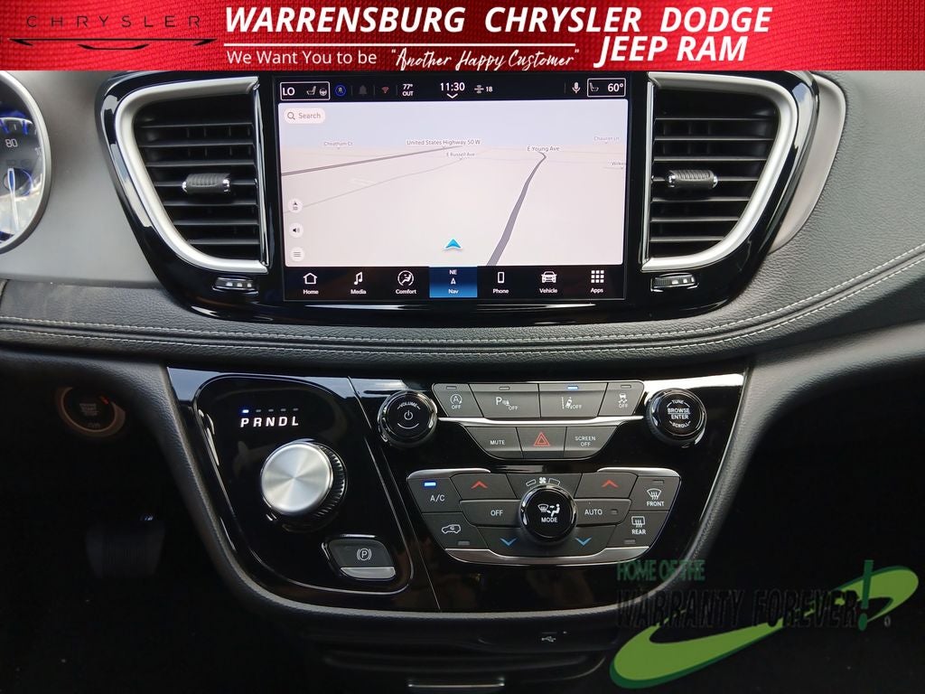 2027 Chrysler Pacifica PACIFICA SELECT AWD